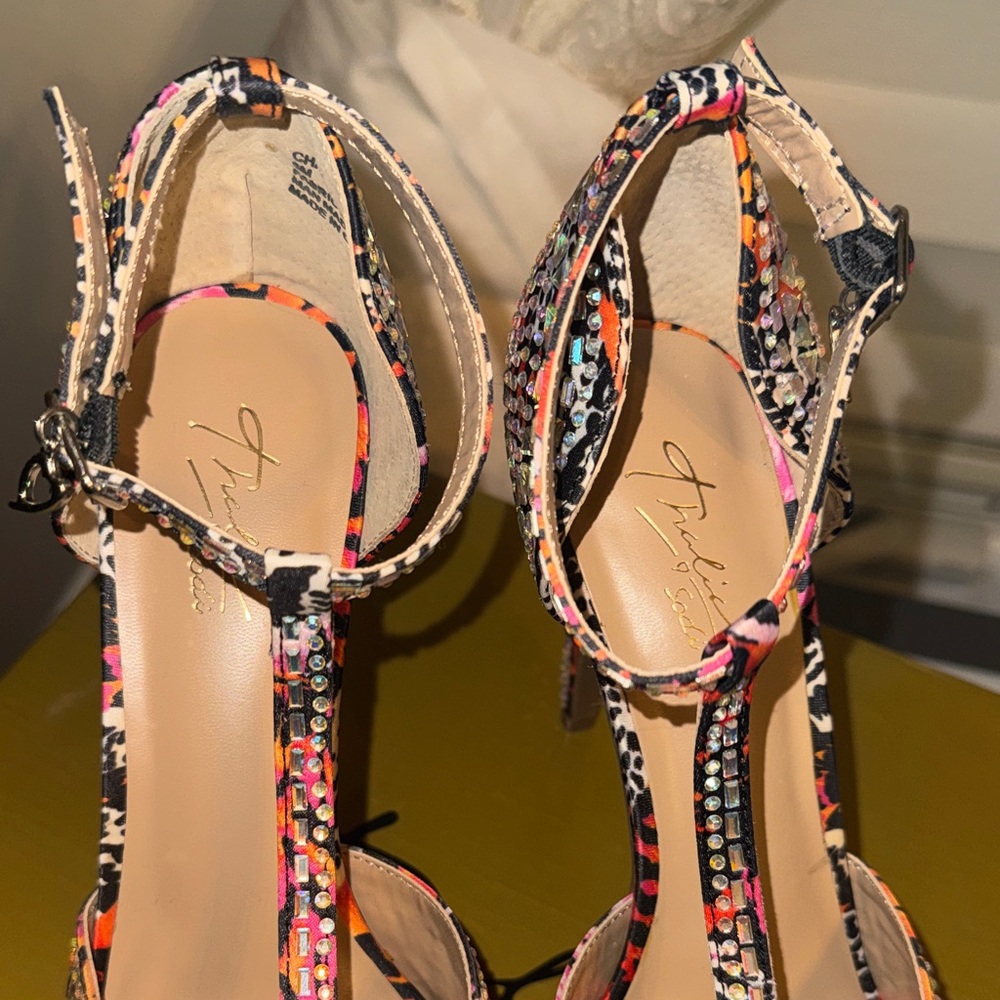 Thalia Sodi Multicolor Patterned D'Orsay Heels with Ankle Strap - Picture 5 of 11